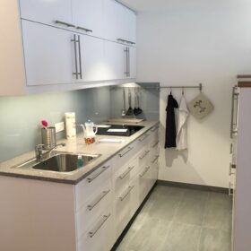 apartment 2 - kitchen