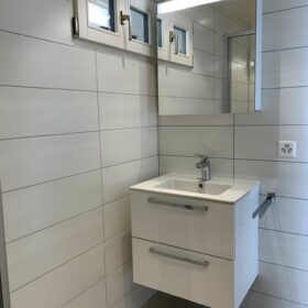 Dusche - Toilette - 4,5-Zimmer-Wohnung